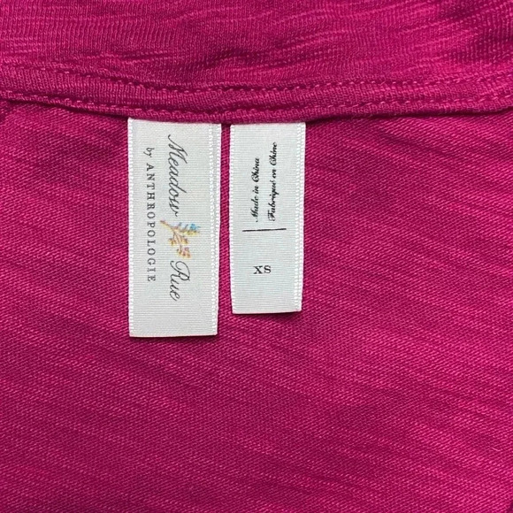 Meadow Rue by Anthropologie Maroon Vneck Bell Sleeve Top Size XS - Picture 2 of 3